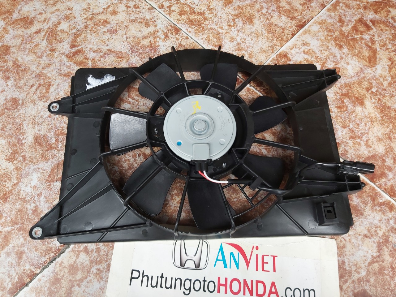 Quạt làm mát két nước xe Honda CITY